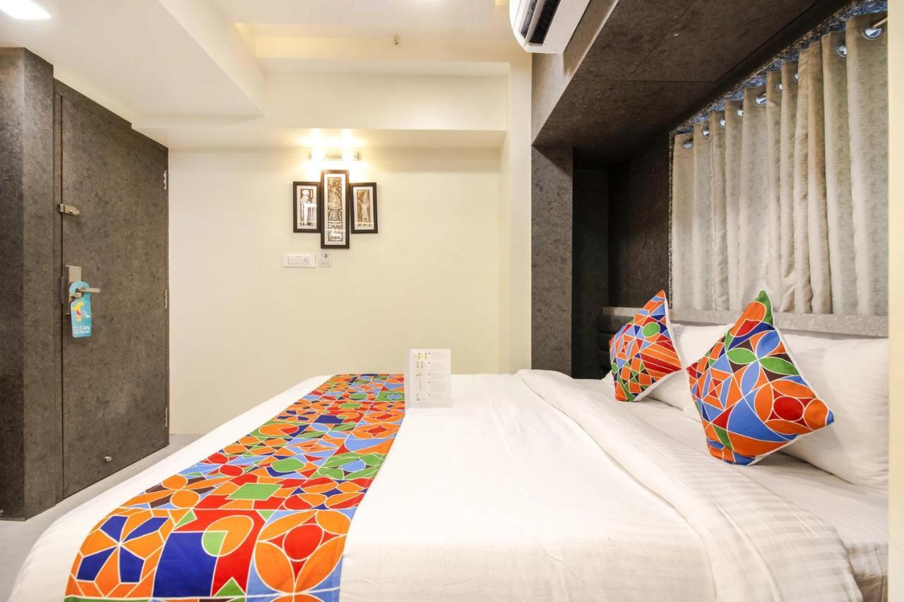 Hotel Radana Vashi Navimumbai Navi Mumbai Exterior foto